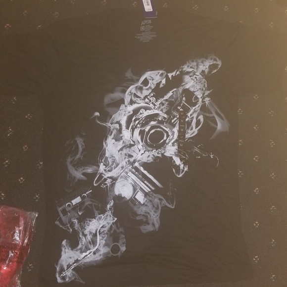 Apt 9 Graphic Tees Your Choice Style & Size NWT - Picture 3 of 6
